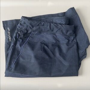 Brooks Running/Athletic Striped Short Blue/Black Size Large